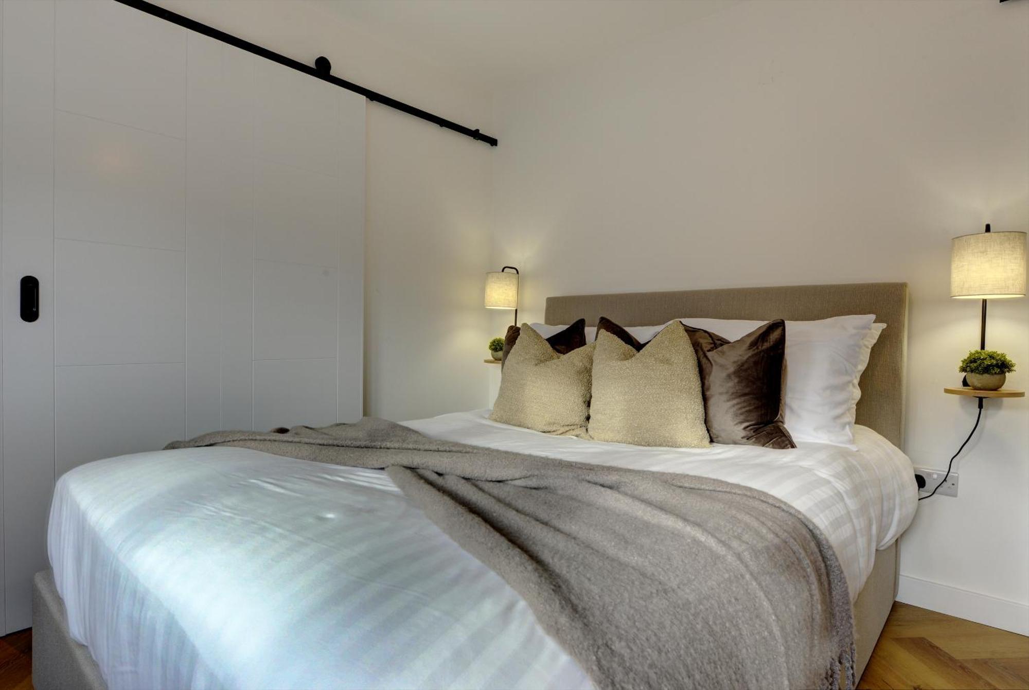 Kist Accommodates Presents - Hygge House, Parking, Ev Point Ripon